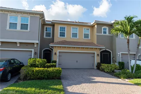 3872 Burrfield St, Fort Myers, FL 33916