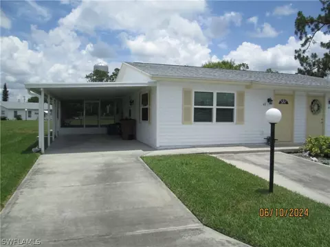 43 Desert Candle Cir, Lehigh Acres, FL 33936