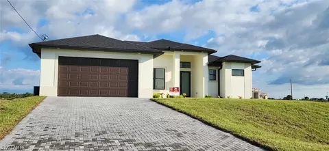 3726 NW 44th Ave, Cape Coral, FL 33993