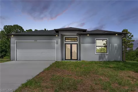 6525 Forest Cir, Labelle, FL 33935 photo 2