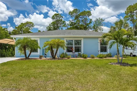 6024 Keystone Cir, Labelle, FL 33935