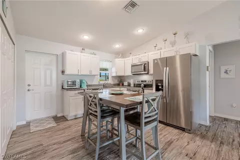 6024 Keystone Cir, Labelle, FL 33935 photo 5