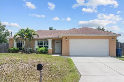 6003 Beth Ave N, Lehigh Acres, FL 33971