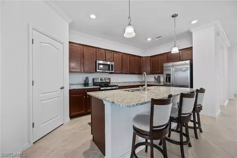 3708 E Hampton Cir, Alva, FL 33920 photo 17