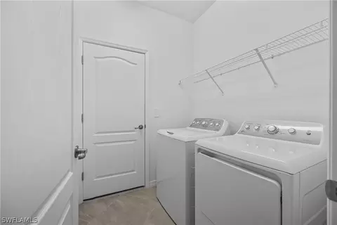 3708 E Hampton Cir, Alva, FL 33920 photo 9
