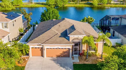 2588 Hobblebrush Dr, North Port, FL 34289