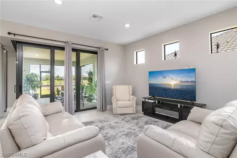 19601 Utopia Ln, Estero, FL 33928 photo 8