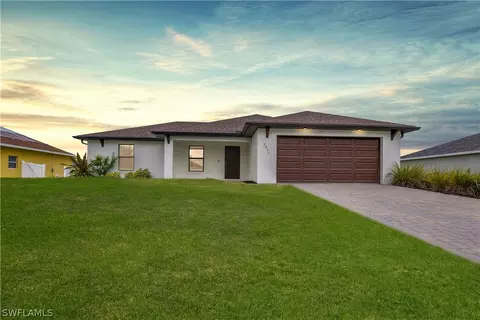 2846 NW 7th St, Cape Coral, FL 33993