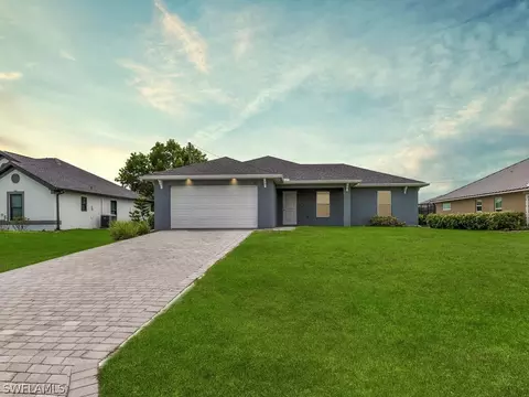 1011 NW 7th Pl, Cape Coral, FL 33993