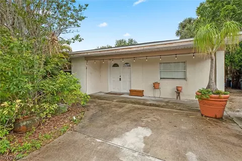 10520 Mcgregor Blvd, Fort Myers, FL 33919