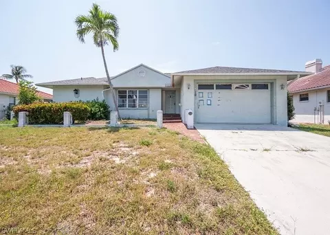 1870 Apataki Ct, Marco Island, FL 34145