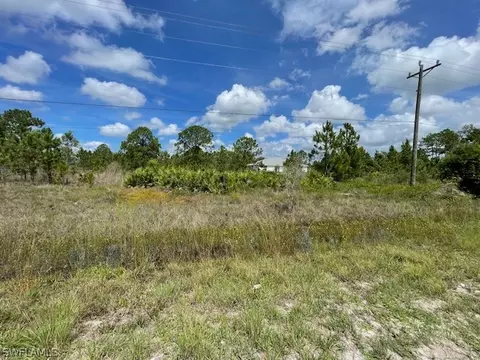 760762 Eisenhower Blvd, Lehigh Acres, FL 33974
