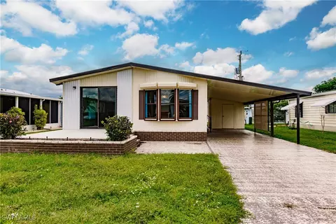 3149 Running Deer Dr, North Fort Myers, FL 33917