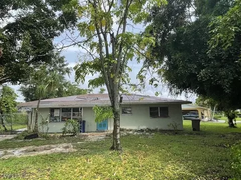 4557 Amanda Ln, Fort Myers, FL 33905