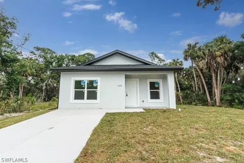 4312 10th St SW, Lehigh Acres, FL 33976