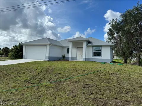 3003 14th St SW, Lehigh Acres, FL 33976