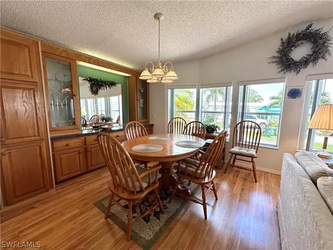 4731 Split Log Ln W, Estero, FL 33928 photo 6