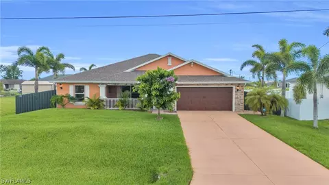 1324 NE 18th St, Cape Coral, FL 33909