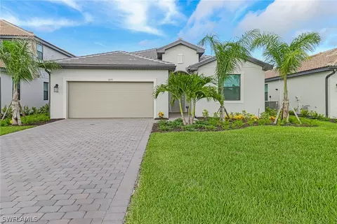 18575 Ives Dr, Estero, FL 33928