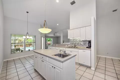 35 Heritage Way, Naples, FL 34110 photo 19