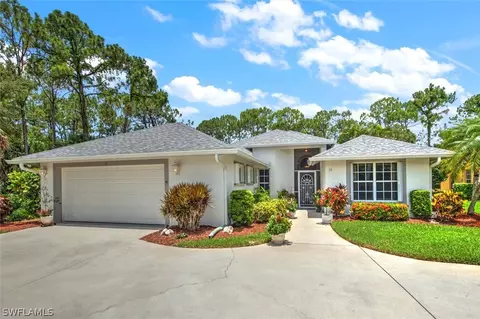35 Heritage Way, Naples, FL 34110