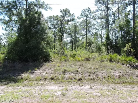 904 Clark Ave, Lehigh Acres, FL 33972