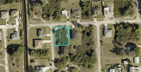 3913 14th St SW, Lehigh Acres, FL 33976