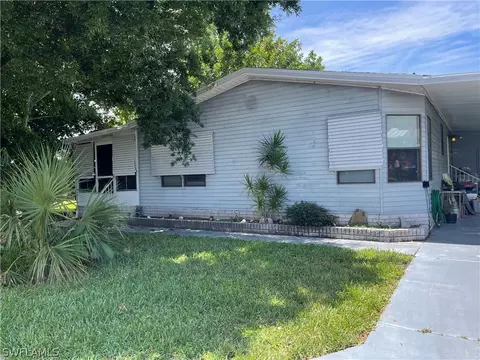 9856 Cattail Ct, Fort Myers, FL 33905