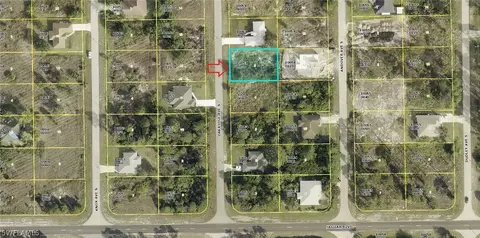 763 Oakridge Ave S, Lehigh Acres, FL 33974