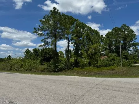 711 Eisenhower Blvd, Lehigh Acres, FL 33974