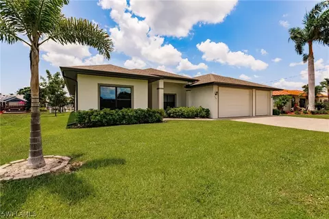 924 SE 21st Ave, Cape Coral, FL 33990