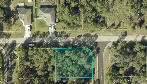 2123 Jefferson Ave, Alva, FL 33920