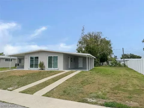21554 Augusta Ave, Port Charlotte, FL 33952