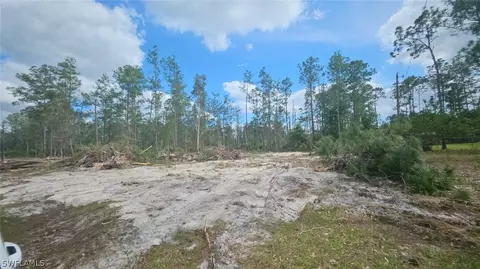 1404 E 14th St, Lehigh Acres, FL 33972