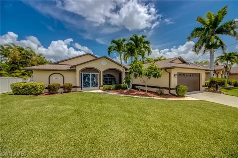 2821 SW 33rd Ter, Cape Coral, FL 33914