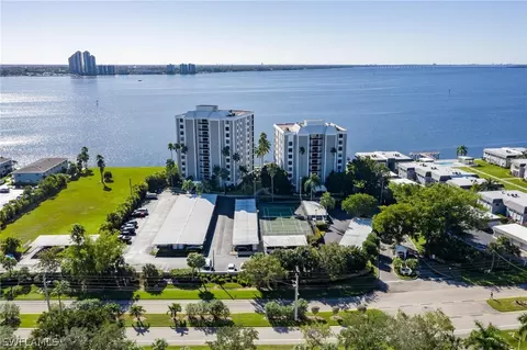 3350 N Key Dr #B713, North Fort Myers, FL 33903