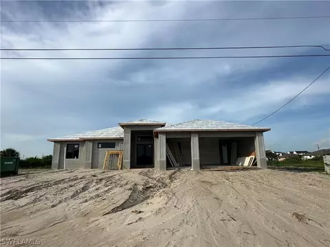 1418 SW 1st St, Cape Coral, FL 33991