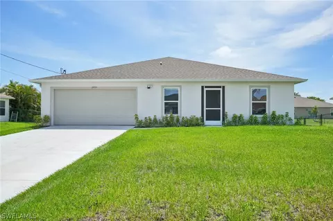 2935 NW 4th Pl, Cape Coral, FL 33993