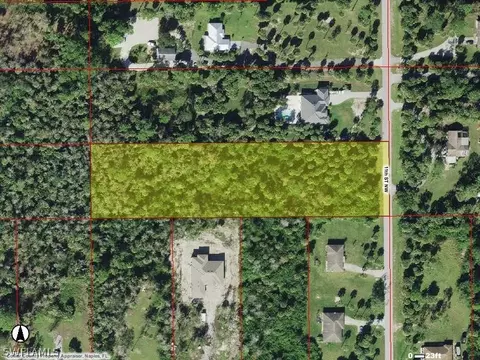11 Th St NW, Naples, FL 34120