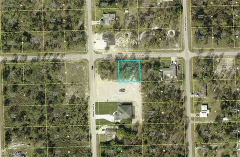 1002 E 11th St, Lehigh Acres, FL 33972