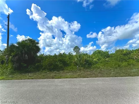 3009 67th St W, Lehigh Acres, FL 33971