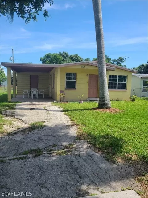 2963 Edison Ave, Fort Myers, FL 33916