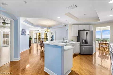 2743 First St #1806, Fort Myers, FL 33916