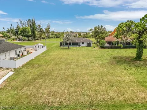2218 NE 20th Ave, Cape Coral, FL 33909