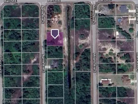 739 Aprile Ave S, Lehigh Acres, FL 33974
