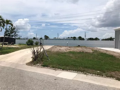 11200 Bayside Ln, Fort Myers Beach, FL 33931