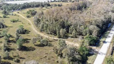 1685 A Rd, Labelle, FL 33935 photo 3