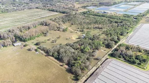 1685 A Rd, Labelle, FL 33935 photo 11