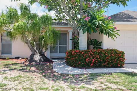 1007 SE 25th Ter, Cape Coral, FL 33904