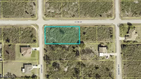 422 Leroy Ave, Lehigh Acres, FL 33972
